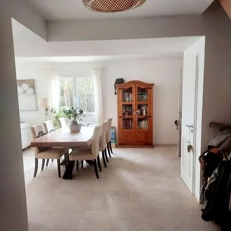 Maison Avec Piscine, Au Calme Pres De Toulouse