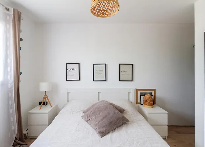 Maison Avec Piscine, Au Calme Pres De Toulouse